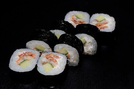 Ролл с Угрем