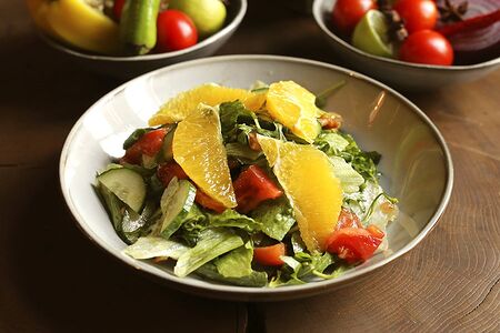 Салат с индейкой и апельсином