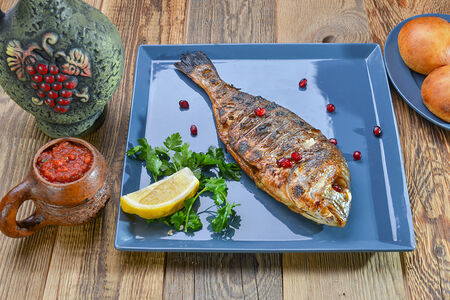 Дорада на углях 1 шт