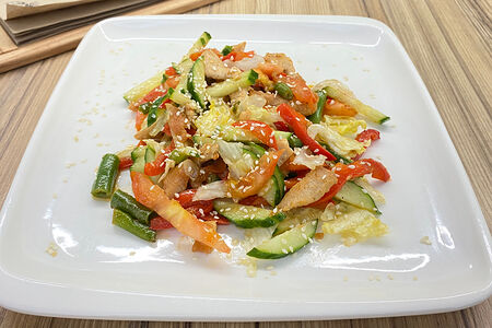 Салат Теплый с индейкой