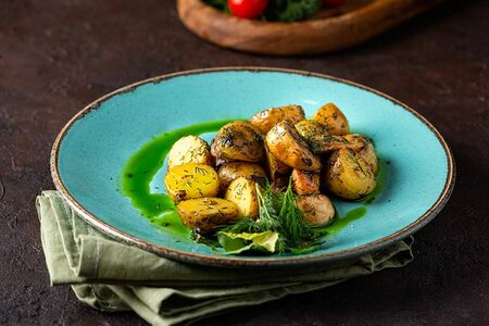 Печеный картофель с грибами