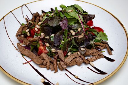 Тайский тёплый салат