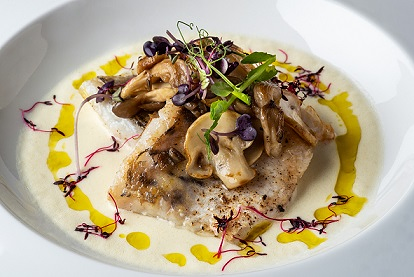 Филе судака с грибами под луковым соусом доставка