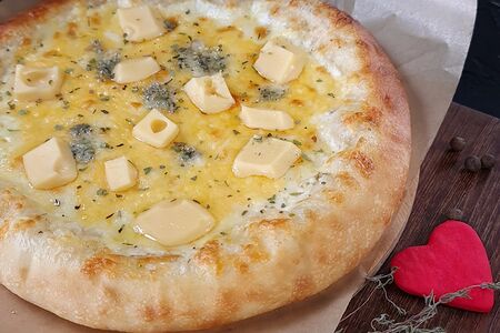 Пицца Четыре сыра