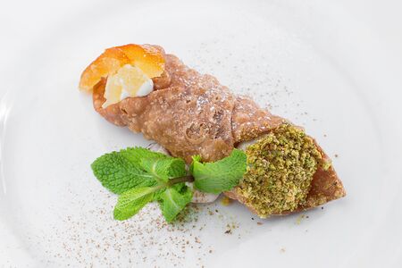 Канноли с рикоттой