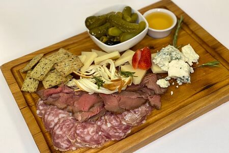 Закуска под вино