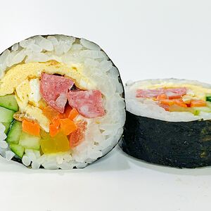 Ким паб с копчеными колбасками