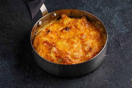 Жюльен с курицей и грибами