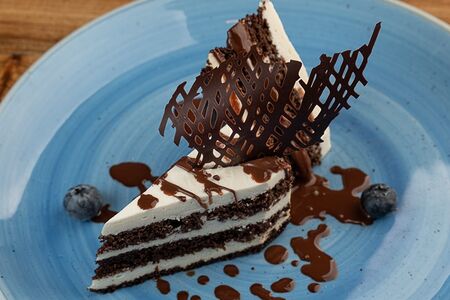 Сибирский черёмуховый торт со сметанным кремом