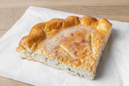 Осетинский пирог с курицей и сыром