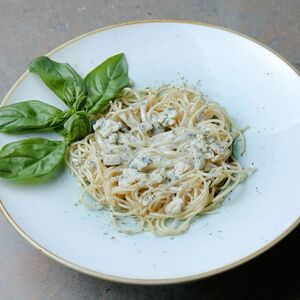 Սպագետտի ռոկֆոր սոուսով