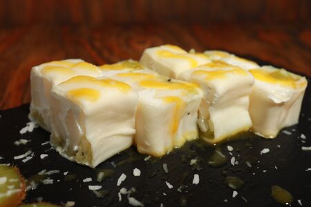 Груша и киви