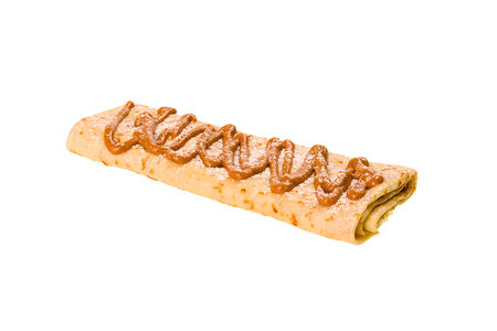 Блин с вареным сгущенным молоком