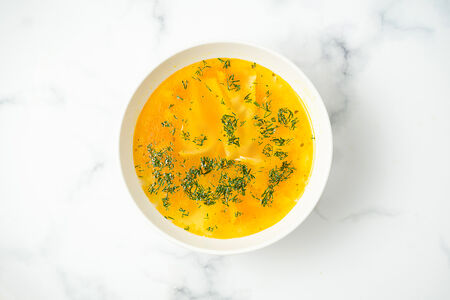 Куриный суп с лапшой