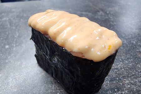 Суши острые с тунцом