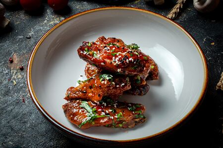 Куриные крылья в сладком чили