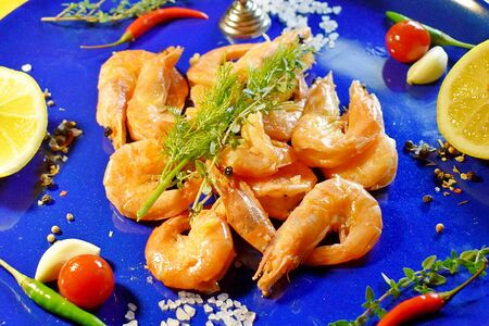 Дюжина креветок королевских во фритюре