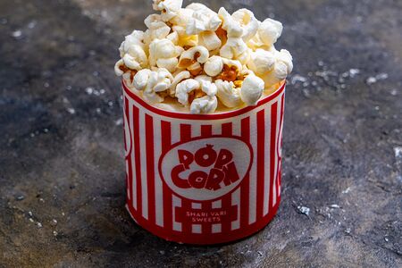 Десерт Попкорн