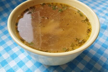 Куриный суп-лапша