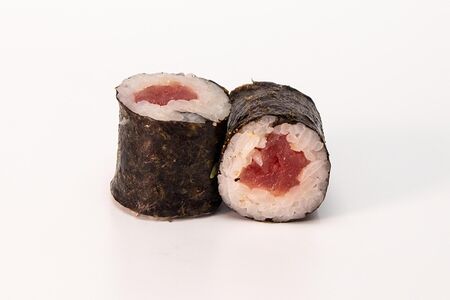 Маки с тунцом