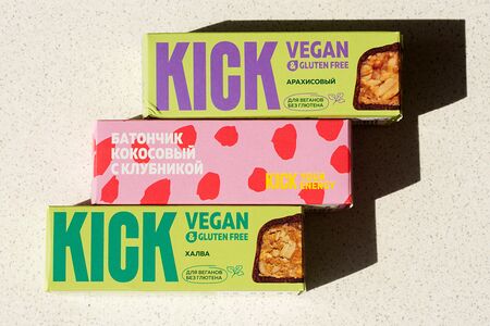 Батончик Kick vegan без сахара