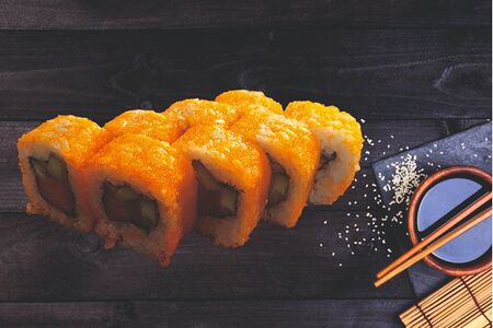 Калифорния с лососем