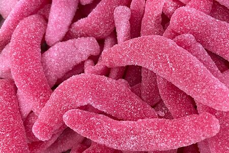 Банан розовый