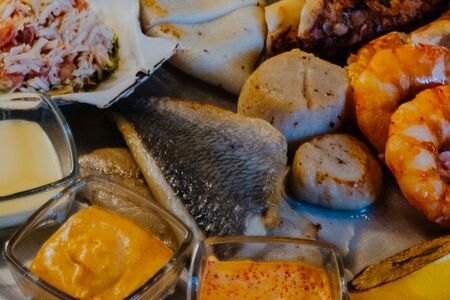 Средиземноморское плато из морепродуктов на компанию