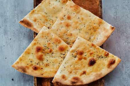 Фокачча с чесноком