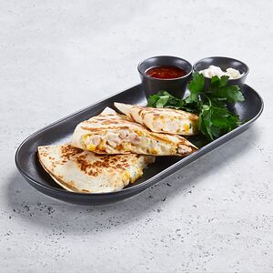 Кесадилья с курицей