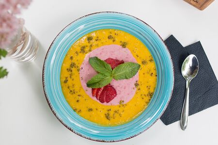 Желто-розовый смузи