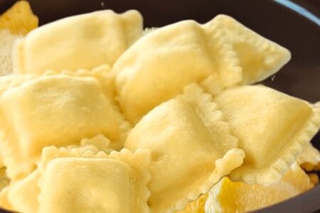 Равиоли со шпинатом и рикоттой