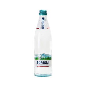 Вода Borjomi в стекле газированная