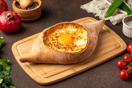 Хачапури по-аджарски