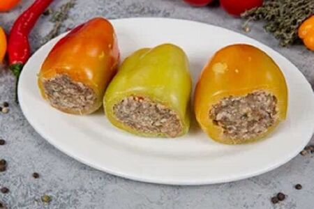 Перец фаршированный с говядиной и свининой (полуфабрикат)