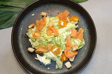 Цезарь с лососем