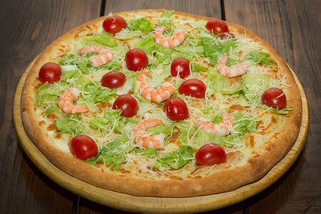 Пицца Цезарь с креветками