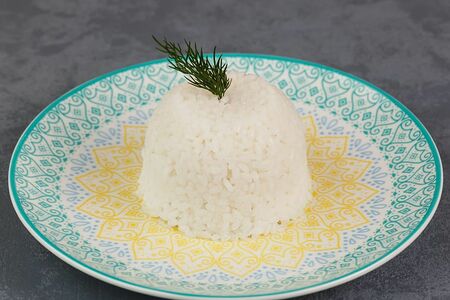 Отварной рис