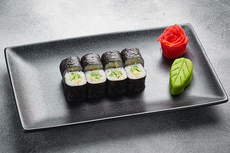 Ролл Маки с огурцом