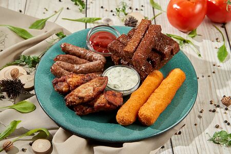 Ассорти горячих закусок