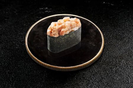 Спайси эби гункан