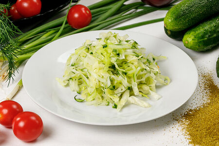 Салат из свежей капусты