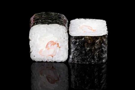 Ролл с креветкой