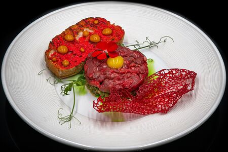 Тартар из говяжьей вырезки