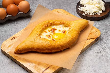 Хачапури по-аджарски