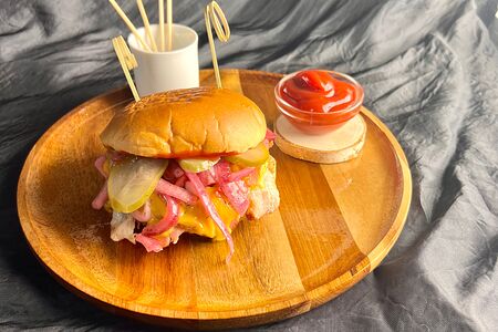 Бургер Калигула