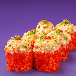 Запеченный ролл спайси с угрем и крабом