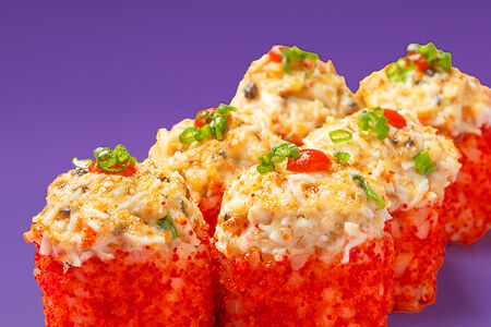 Запеченный ролл спайси с угрем и крабом