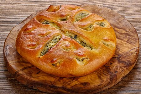 Хачапури со шпинатом и сулугуни