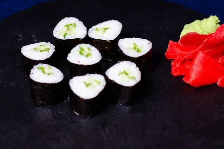 Маки огурец